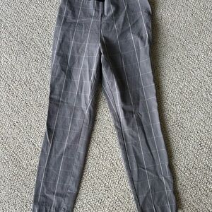 a new day women’s high rise regular fit tapered ankle knit pants- grey